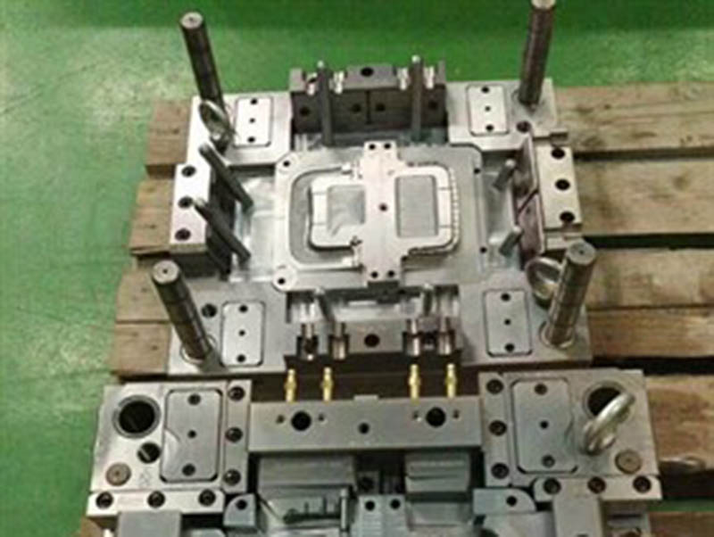 刚察模具制造-06