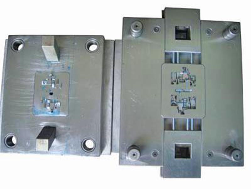 刚察精密塑料模-01